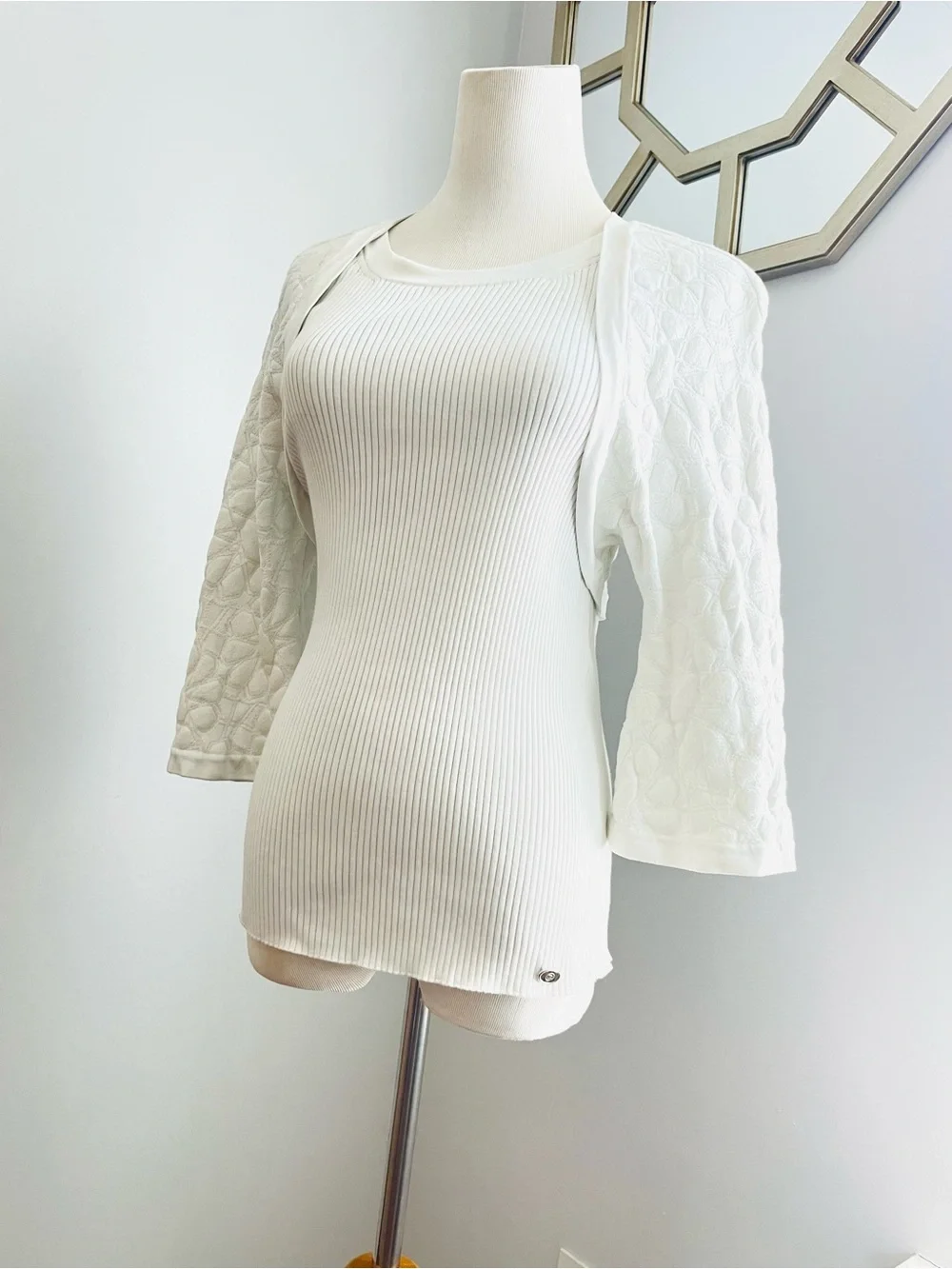 CHANEL knit sweater, size 40